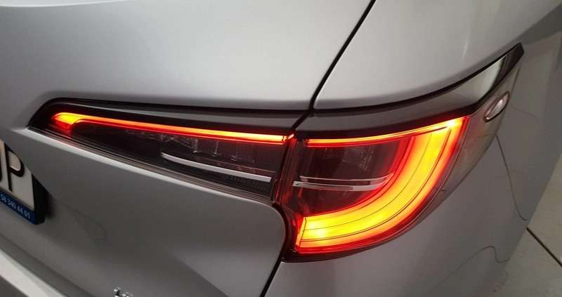 Toyota Corolla cena 83850 przebieg: 78000, rok produkcji 2020 z Kościan małe 436